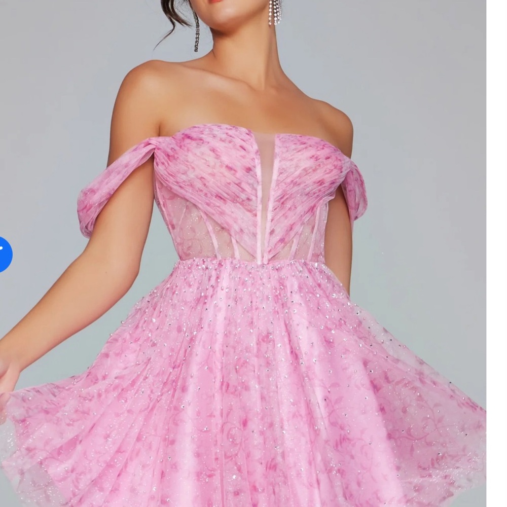 JOVANI BN beautiful dress size 4